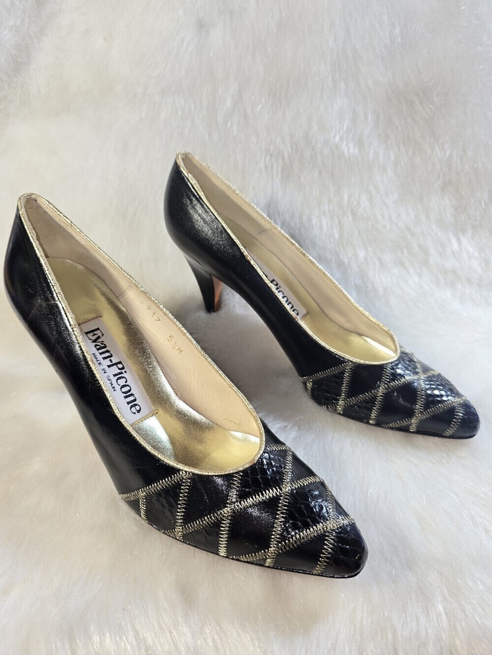 Evan-Picone Gold Embroidered/ Snake Detail Pumps for Women